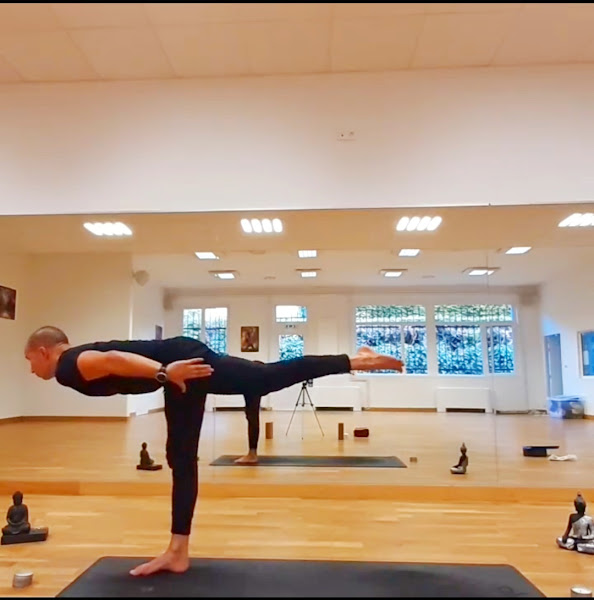 Yoga Laval